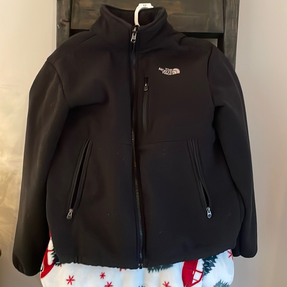 Blacks men’s north face jacket